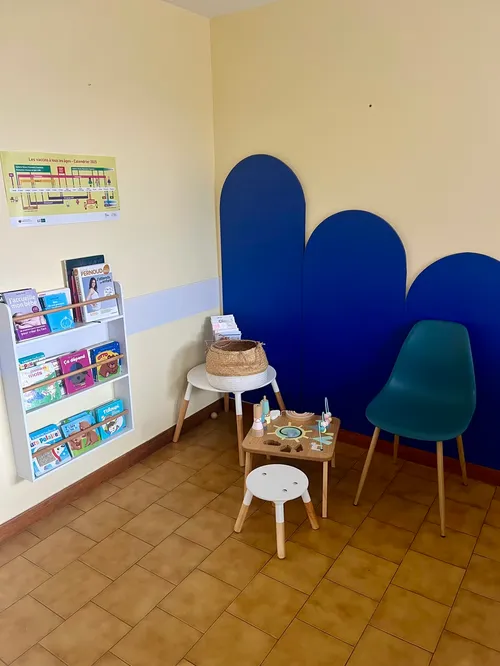 Salle d'attente du cabinet Le Petit Nid